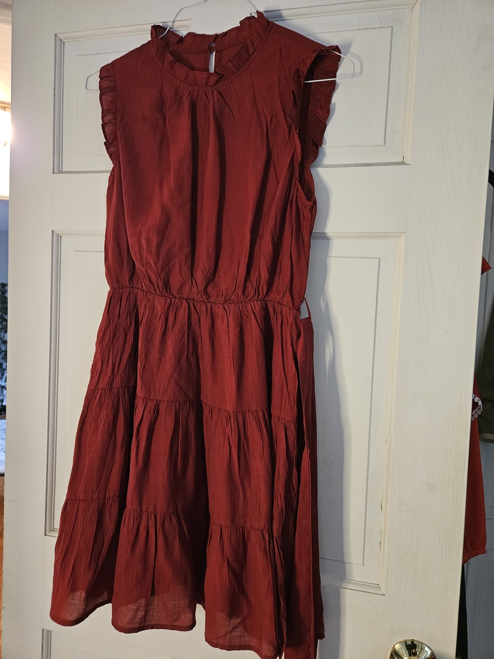 Ruffled Sleeveless Tiered Dress in Wine Red